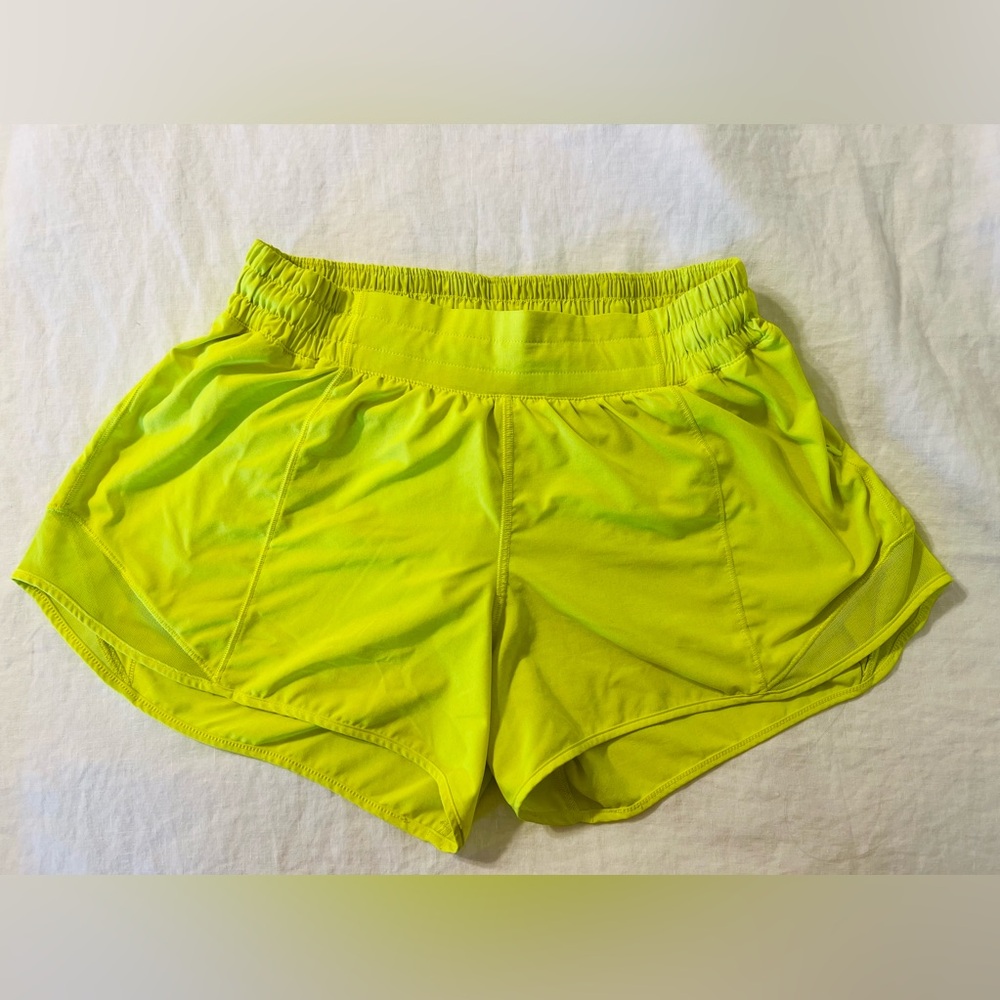 Lululemon Hotty Hot shorts